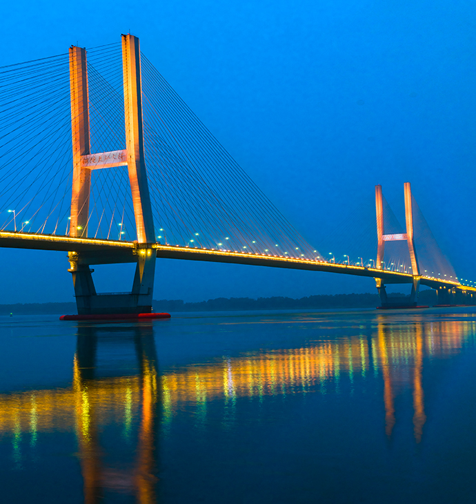 铜陵长江公路大桥