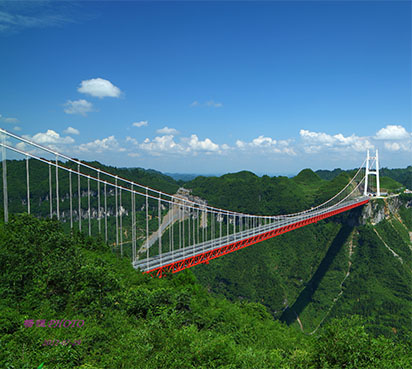 湘西矮寨特大悬索桥